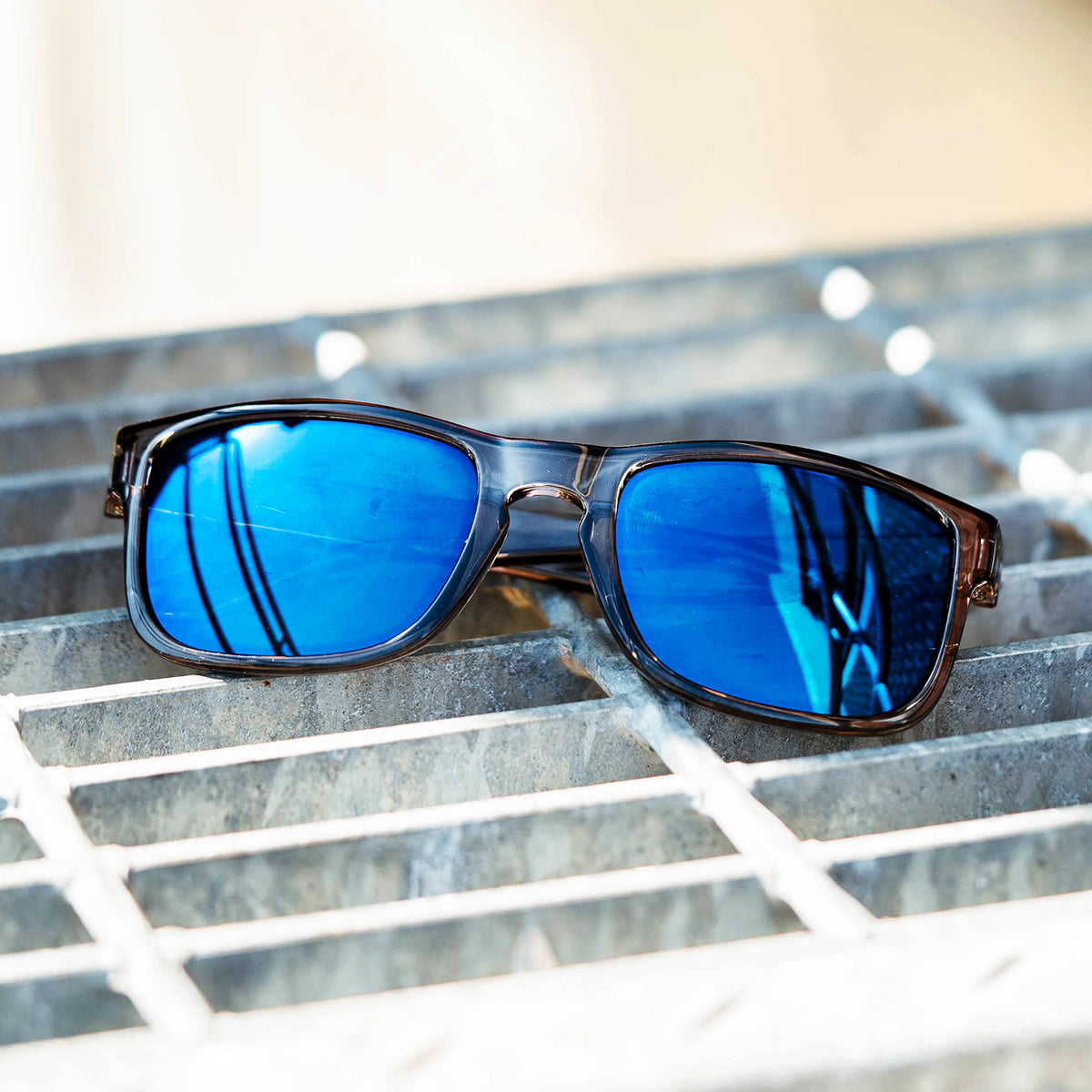 Titan - Navy Smoke Polarized - Image 6
